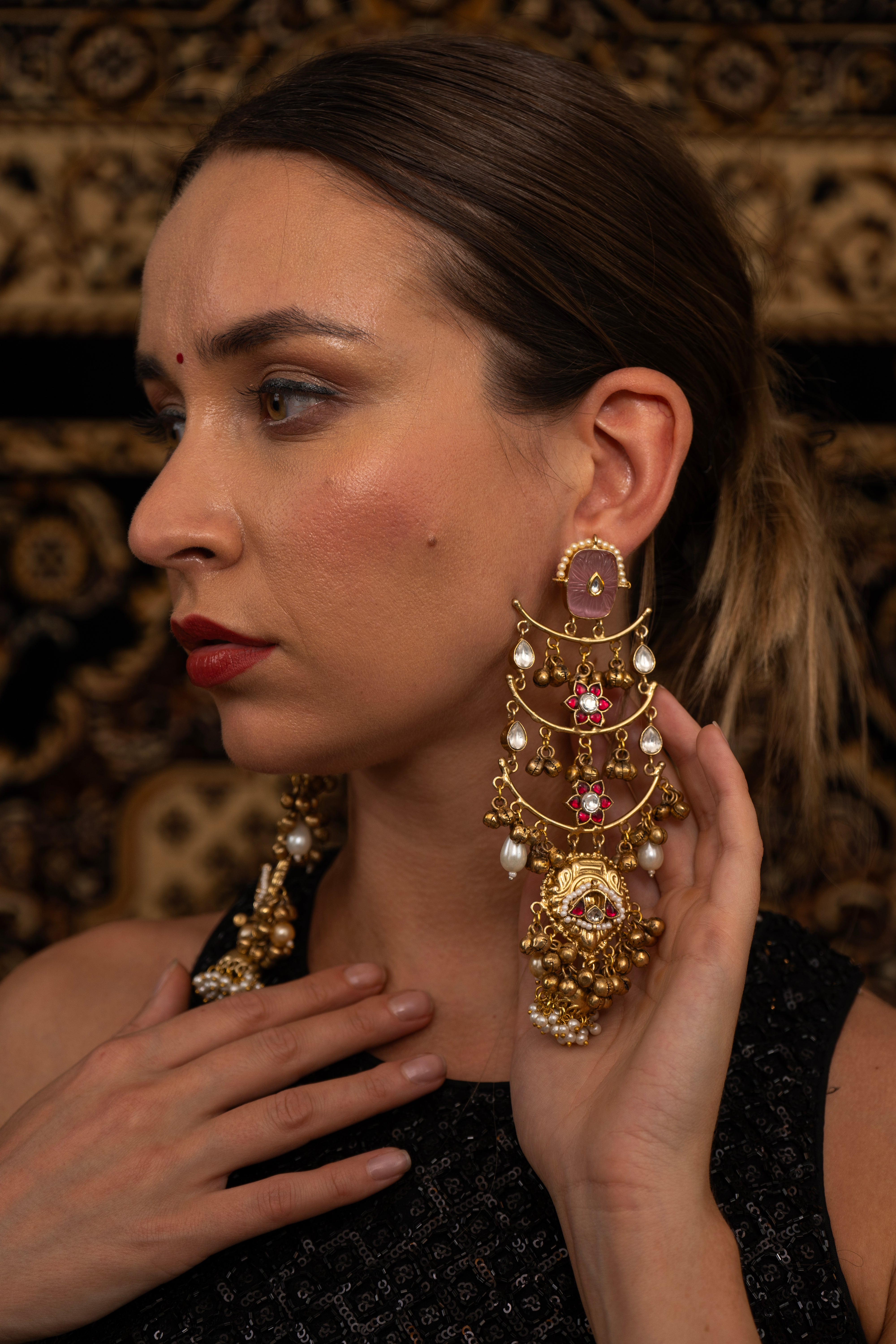 KHOOBSURAT JADAU EARING